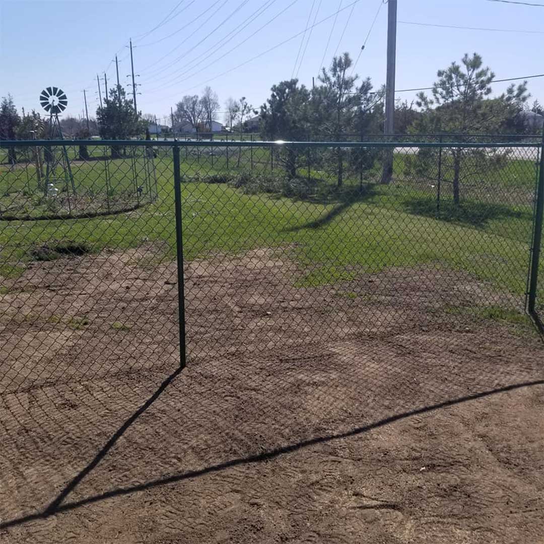 chain link fencing